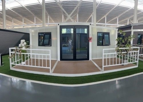 Diseño personalizado Contenedor plegable de 20 pies Diseños interiores personalizados y varias opciones de piso para un atractivo estético