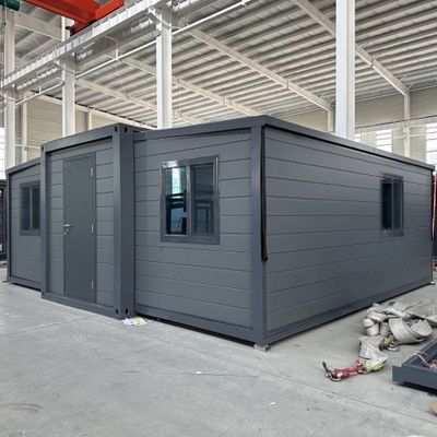 Casa de contenedores plegable con techo de materiales de construcción ecológicos y sistemas de ventilación natural